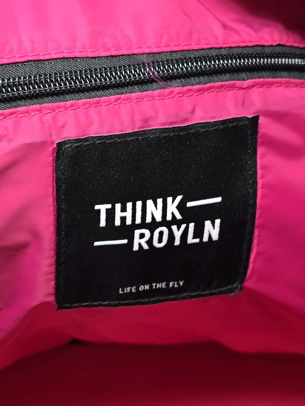 Think Royln Life On The Fly Puffy Tote Bag Large Green Pink, No Shoulder Strap - Picture 11 of 16
